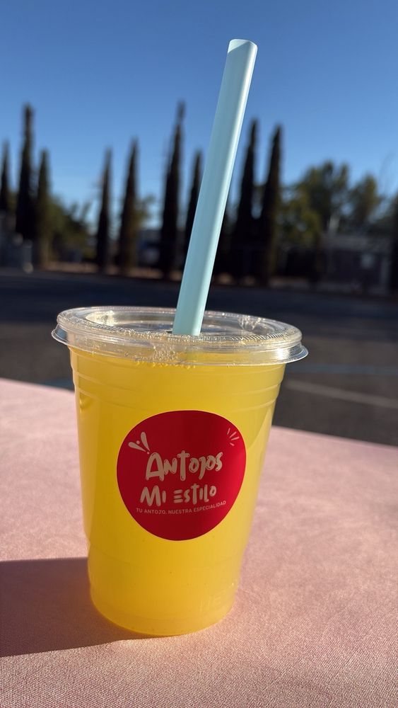 Antojos Mi Estilo Logo