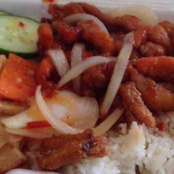 Angus Pho House - sweet and sour chicken (average) - Vietnamese Near Me - Toronto, Ontario Angus Pho House - sweet and sour chicken (average) - Vietnamese Near Me - Toronto, Ontario