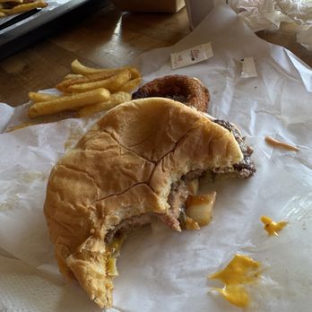 Bubba Burgers - I was so excited, I forgot my camera was hungry!! LOL - Burgers Near Me - Kapaa, Hawaii