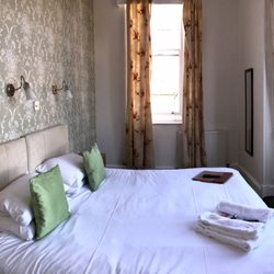 Royal Mackintosh Hotel - King size bedroom above the turret