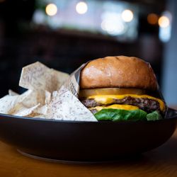 Ono Kitchen and Bar - Da Burger