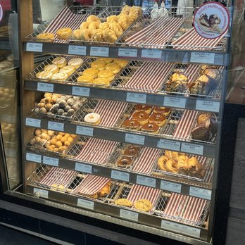 Tim Hortons - a display case full of donuts - Coffee & Tea Near Me - Trois-rivieres, Quebec Tim Hortons - a display case full of donuts - Coffee & Tea Near Me - Trois-rivieres, Quebec