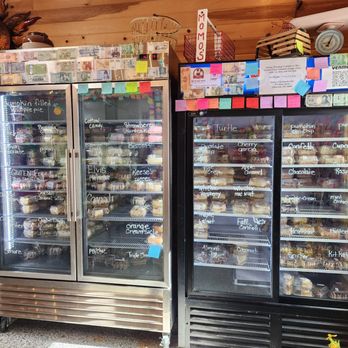 Momo's Cheesecakes - Desserts Near Me - Ellsworth, Maine Momo's Cheesecakes - Desserts Near Me - Ellsworth, Maine
