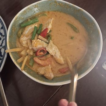 Kin + Deum - Chicken panang - Thai Near Me - London, XGL Kin + Deum - Chicken panang - Thai Near Me - London, XGL