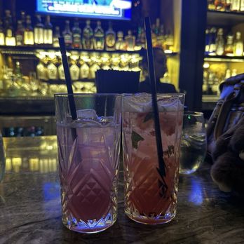 Leo’s River Oaks - Spiced pear & strawberry nojito - Steakhouses Near Me - Houston, Texas Leo’s River Oaks - Spiced pear & strawberry nojito - Steakhouses Near Me - Houston, Texas