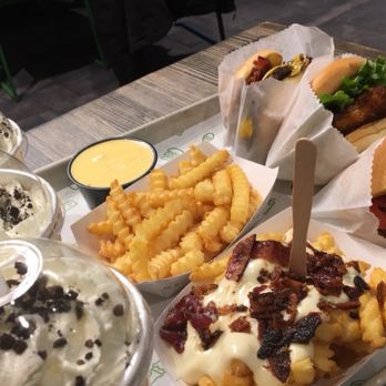 Shake Shack New Hyde Park - Cheese Fries, 'Shroom Burger, ShackBurger, Mint Oreo Shakes - Burgers Near Me - New Hyde Park, New York Shake Shack New Hyde Park - Cheese Fries, 'Shroom Burger, ShackBurger, Mint Oreo Shakes - Burgers Near Me - New Hyde Park, New York