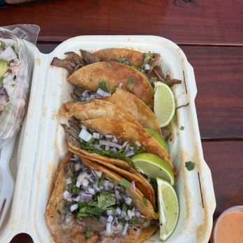 Shaka La Ola Fresca - Taco birria - Food Trucks Near Me - Lahaina, Hawaii Shaka La Ola Fresca - Taco birria - Food Trucks Near Me - Lahaina, Hawaii