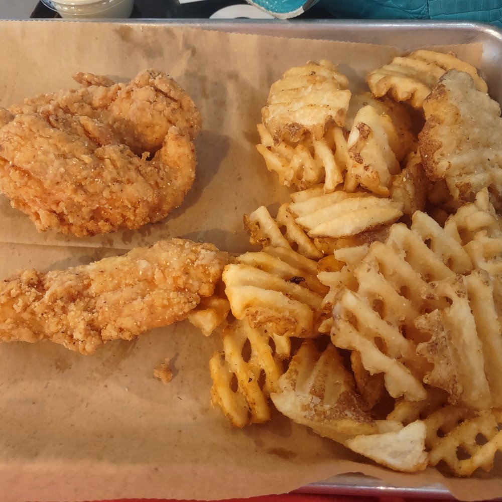 Brew Bird - Waffle fries & chicken tenders - New American Near Me - Fargo, North Dakota Brew Bird - Waffle fries & chicken tenders - New American Near Me - Fargo, North Dakota