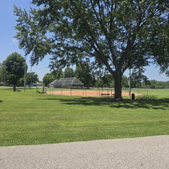 Saint Ferdinand Park - Field - Parks Near Me - Florissant, Missouri Saint Ferdinand Park - Field - Parks Near Me - Florissant, Missouri