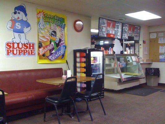 Cree-Mee Drive In by null