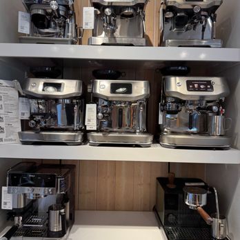 Crate & Barrel - Home Decor Near Me - Wauwatosa, Wisconsin Crate & Barrel - Home Decor Near Me - Wauwatosa, Wisconsin
