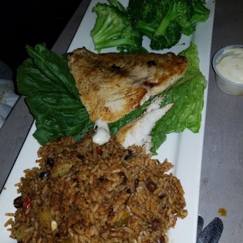 Papa's Raw Bar - Snapper rice broccoli - Seafood Near Me - Lighthouse Point, Florida Papa's Raw Bar - Snapper rice broccoli - Seafood Near Me - Lighthouse Point, Florida
