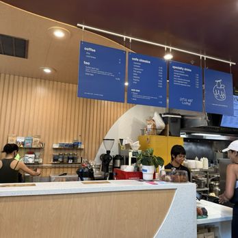 Little Hat Coffee - Inside - Coffee & Tea Near Me - Washington, DC, District of Columbia