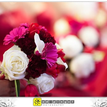 Bella Bloom - Bridesmaid flowers - Floral Designers Near Me - Sacramento, California Bella Bloom - Bridesmaid flowers - Floral Designers Near Me - Sacramento, California