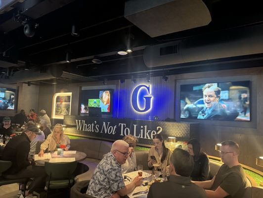 Gilly's Clubhouse by null