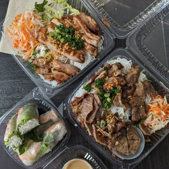 PHO ELEMENT - Updated July 2024 - 1701 Photos & 1015 Reviews - 2216 S