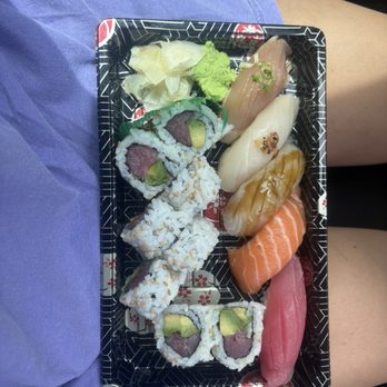Ichi-Umi Sushi & Ramen - L - Roll Combo A Lunch - Ramen Near Me - Austin, Texas Ichi-Umi Sushi & Ramen - L - Roll Combo A Lunch - Ramen Near Me - Austin, Texas