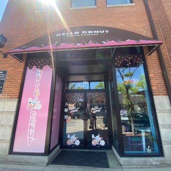 Sweet Circle - Entrance - Donuts Near Me - Elmhurst, Illinois