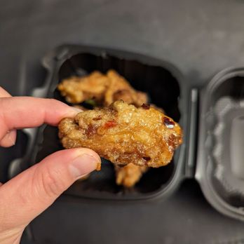 Fire Wings - Downey - January 2024-- wings barely bigger than my THUMB and I have a pretty short thumb - Chicken Wings Near Me - Downey, California