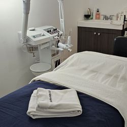The One Beauty - Clean & comfy facial rooms