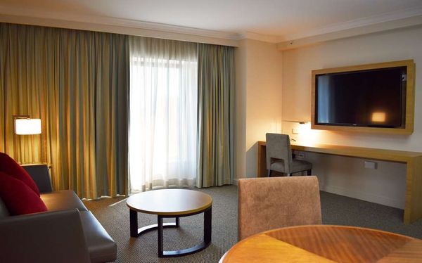 Stamford Plaza Sydney Airport Hotel & Conference Centre by null