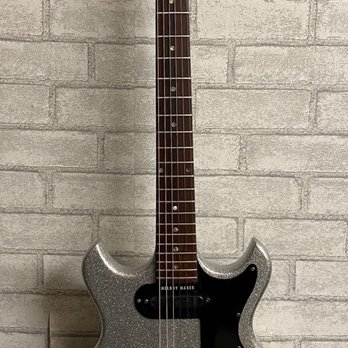 Wilkins Guitar Finishes - 1965 Melody Maker repainted from red to Silver Fleck. - Musical Instrument Services Near Me - Van Nuys, California Wilkins Guitar Finishes - 1965 Melody Maker repainted from red to Silver Fleck. - Musical Instrument Services Near Me - Van Nuys, California