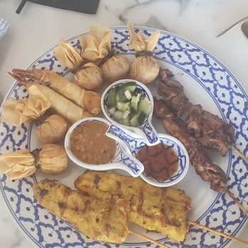 Kin Dee - Thai Near Me - Houston, Texas
