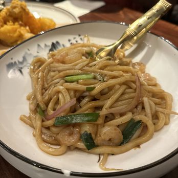 Jiang Nan - Stir Fried Noodles with Seafood - Chinese Near Me - Flushing, New York Jiang Nan - Stir Fried Noodles with Seafood - Chinese Near Me - Flushing, New York