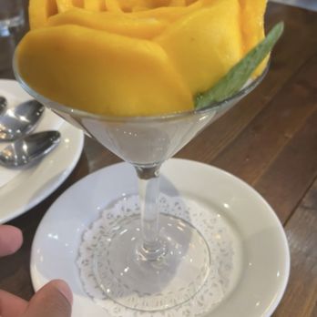 Link Thai - Mango Sticky Rice - Thai Near Me - Brooklyn, New York Link Thai - Mango Sticky Rice - Thai Near Me - Brooklyn, New York