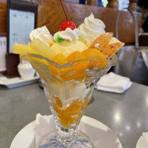 ギャラン on Yelp