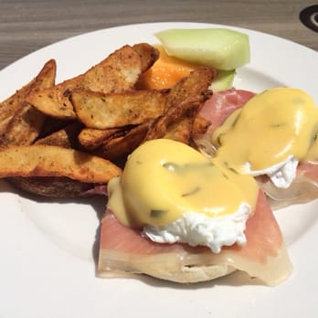 Boom Breakfast & Co - Eggs Benny - Breakfast & Brunch Near Me - Vaughan, Ontario
