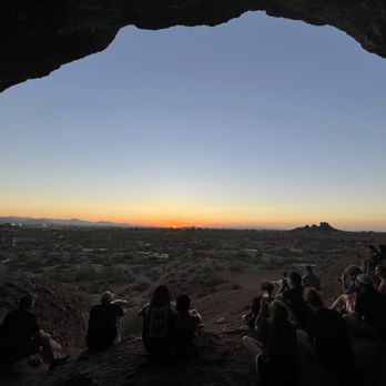 Papago Park - Hole in the rock - Parks Near Me - Phoenix, Arizona