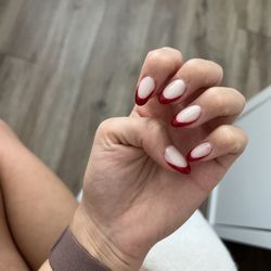 VHT Nails & Spa - Just got these done last week, Thao served yet again.