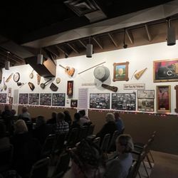 Albert Music Hall - Historical memorabilia add to the vibe !