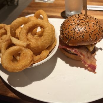 Yard House - BBQ Bacon Cheddar Burger - New American Near Me - Indianapolis, Indiana