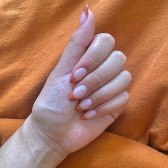 Brooklyn Nails & Spa - Hard Gel with tips - Hair Salons Near Me - Brooklyn, New York