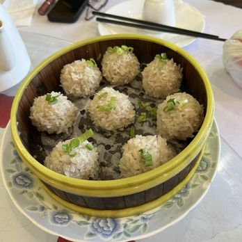 Hubei Restaurant - Chinese Near Me - Millbrae, California