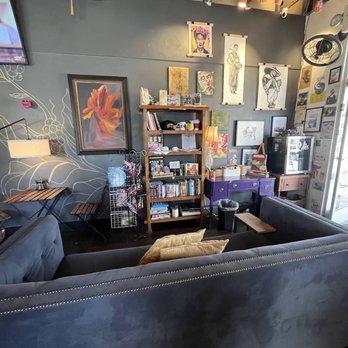 6 Grados Coffee - Interior - Coffee & Tea Near Me - San Diego, California 6 Grados Coffee - Interior - Coffee & Tea Near Me - San Diego, California