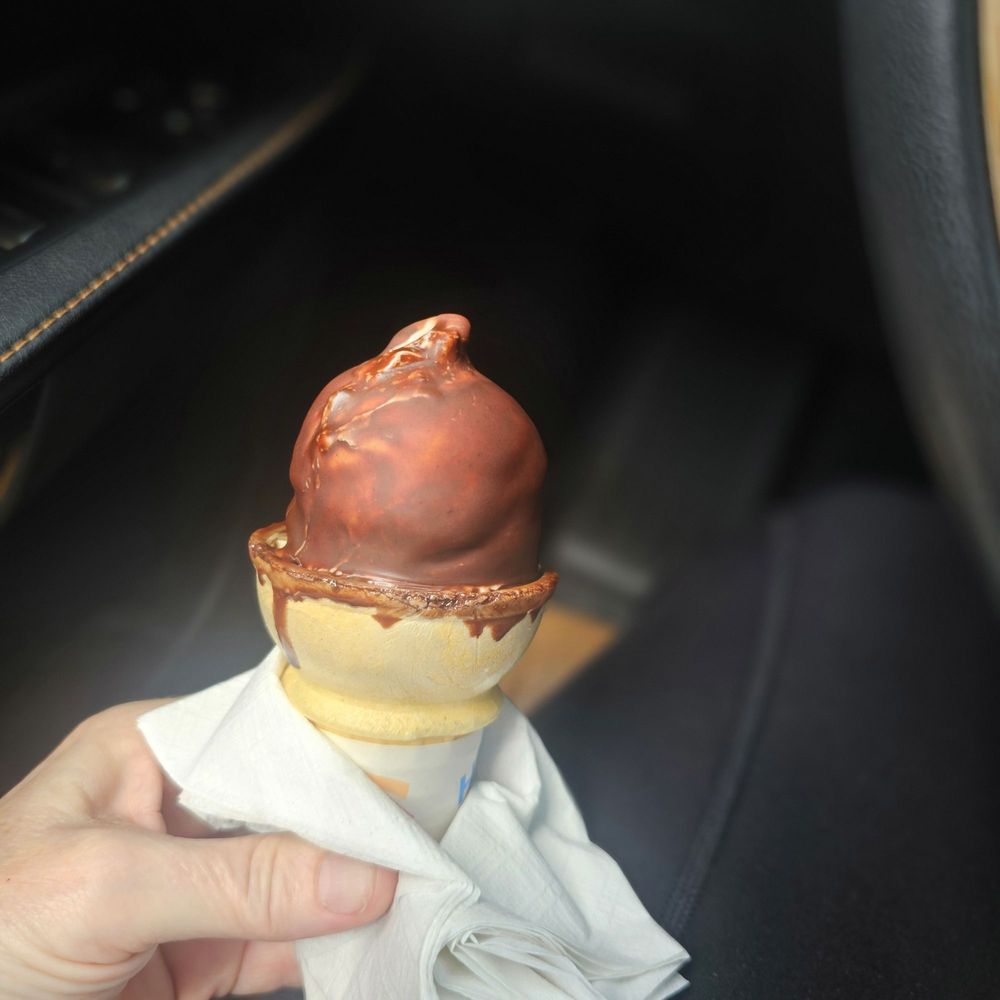 Dairy Queen - Dipped cone - Ice Cream & Frozen Yogurt Near Me - Port Arthur, Texas Dairy Queen - Dipped cone - Ice Cream & Frozen Yogurt Near Me - Port Arthur, Texas
