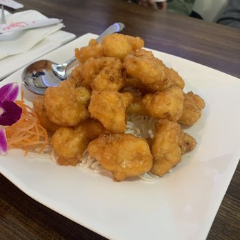 Veggie House - Spicy Buffalo Cauliflower - Vegan Near Me - Chicago, Illinois Veggie House - Spicy Buffalo Cauliflower - Vegan Near Me - Chicago, Illinois