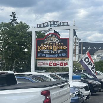Boothbay Lobster Wharf - Seafood Near Me - Boothbay Harbor, Maine