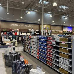 DICK'S Sporting Goods - Women's apparel on golf galaxy side