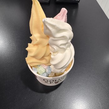 Golden Spoon - Ice Cream & Frozen Yogurt Near Me - Tustin, California Golden Spoon - Ice Cream & Frozen Yogurt Near Me - Tustin, California