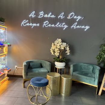 R&B Tea - Corona - Seating area - Bubble Tea Near Me - Corona, California R&B Tea - Corona - Seating area - Bubble Tea Near Me - Corona, California