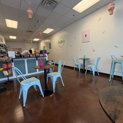 Sallie’s Old Fashioned Ice Cream & Treats - Inside Sallie's