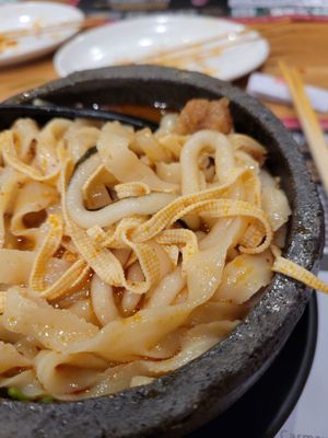 粉爱面 Potato Powder Love Noodle by null