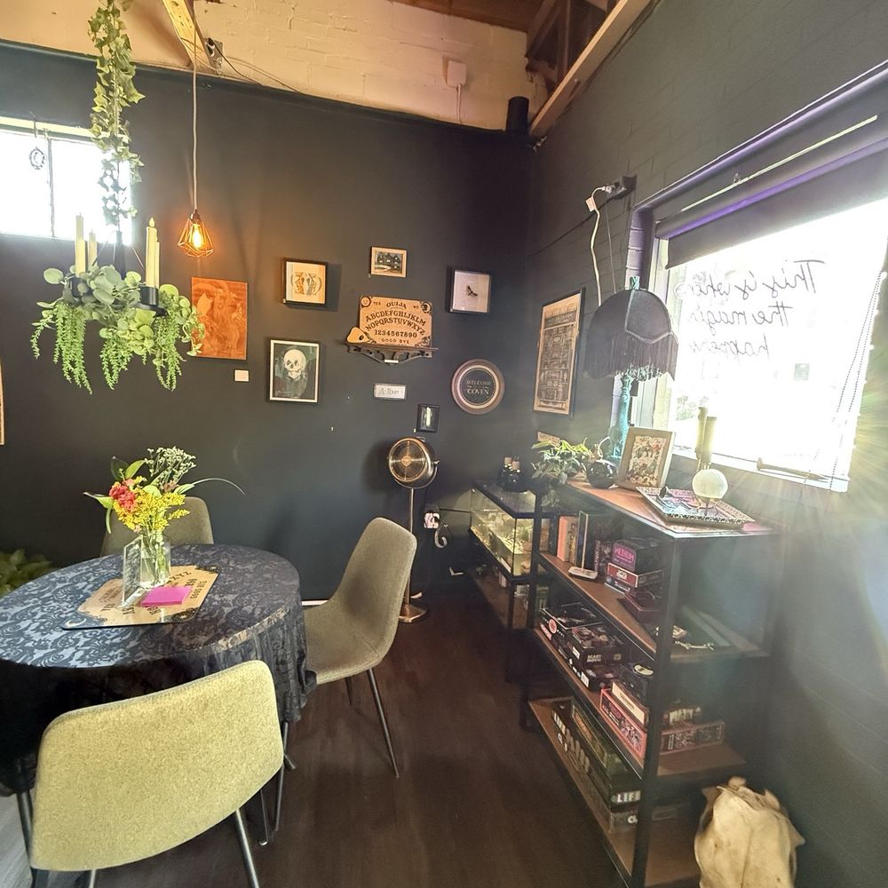 Hemlock Fox - Seating Area - Bars Near Me - Denton, Texas