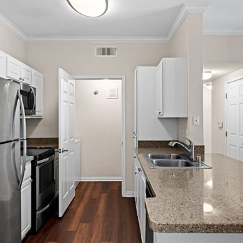 Mountain Shadows Apartments - Wood-style flooring in kitchens available - Apartments Near Me - Rohnert Park, California Mountain Shadows Apartments - Wood-style flooring in kitchens available - Apartments Near Me - Rohnert Park, California
