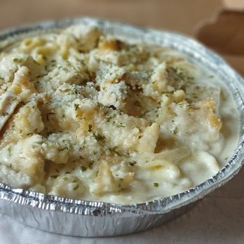 El Centenario Pizza - Chicken Alfredo pasta - Pizza Near Me - Brooklyn, New York