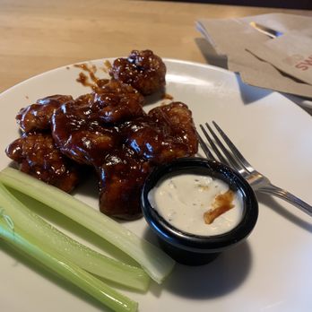 Applebee's Grill + Bar - American Near Me - Midland, Michigan